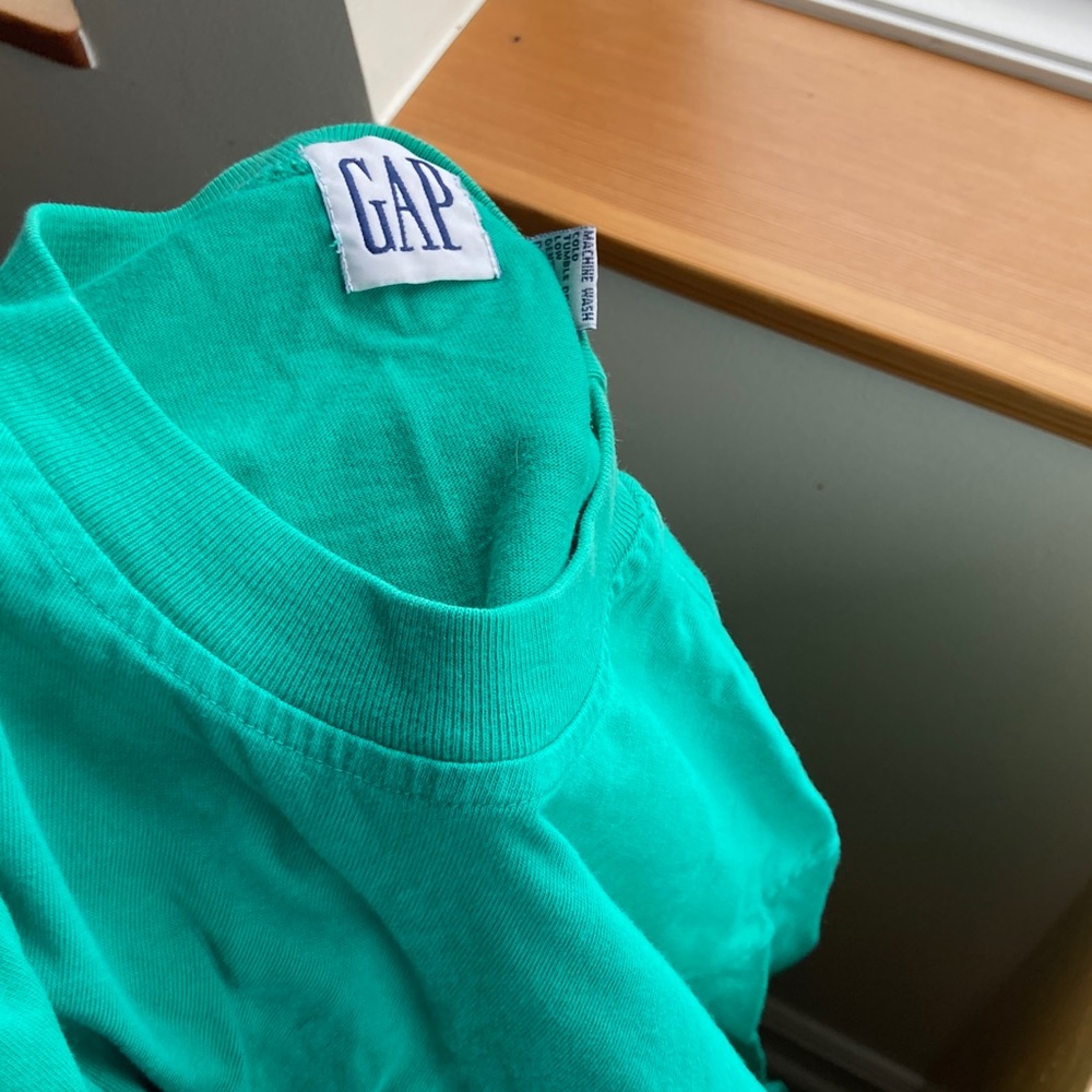 1990s Vintage Gap Oversized Pocket Tee